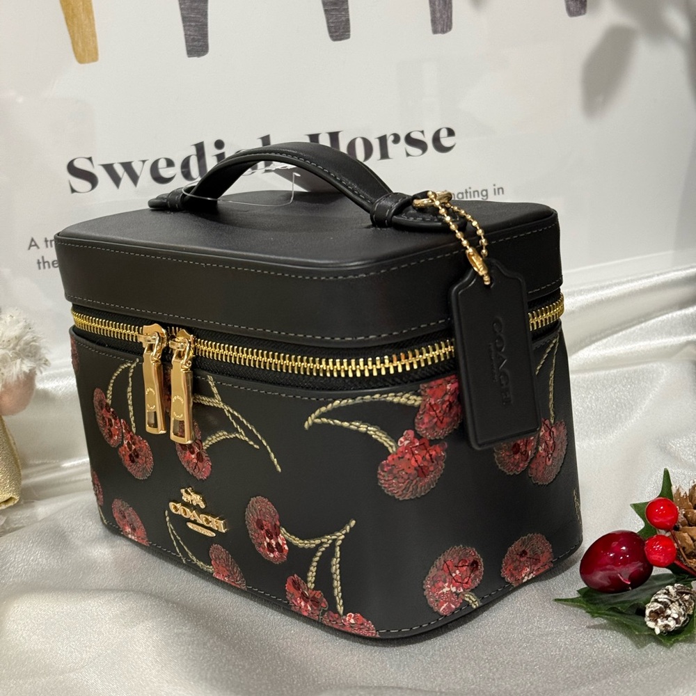 COACH Cosmetic Bags & Cases  cherry print pattern - Picture 3 of 11